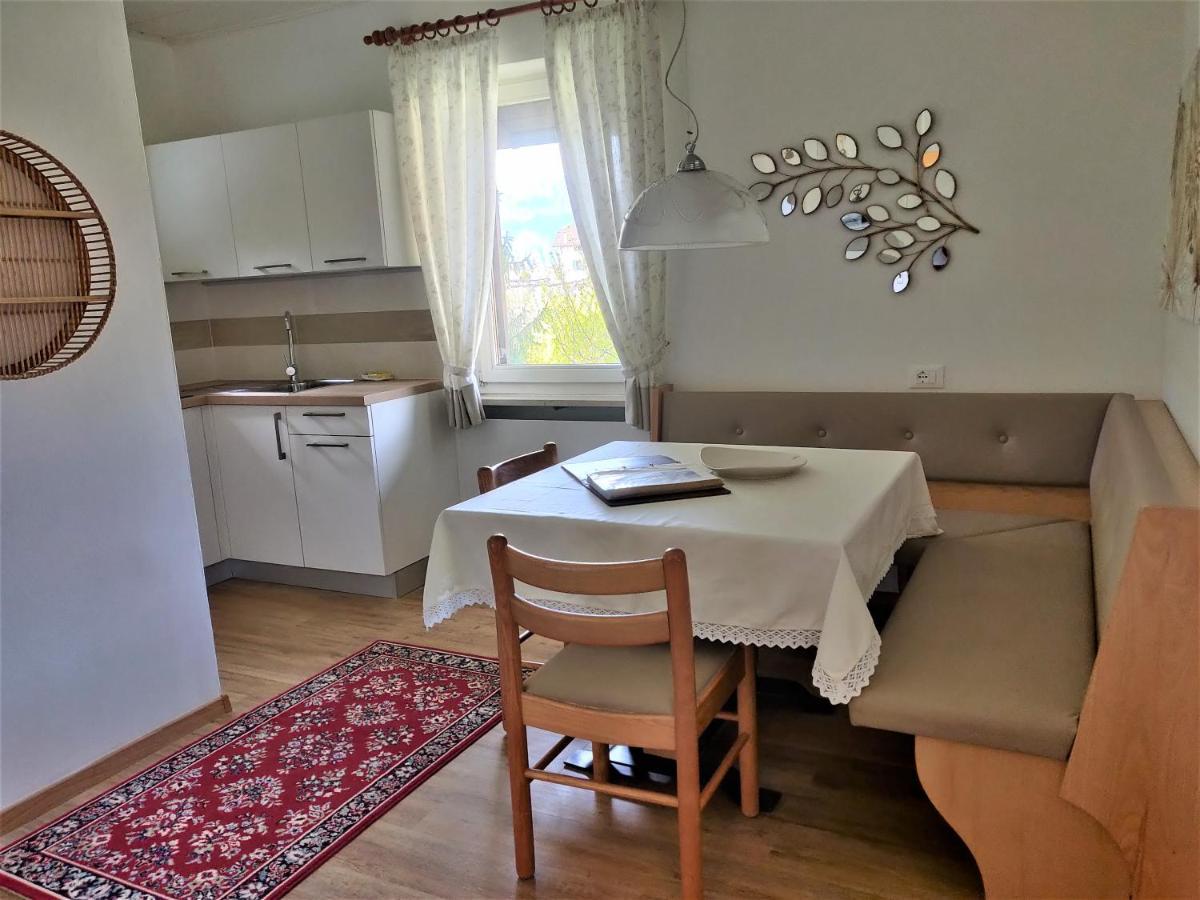 Hirschenhof Apartment Laives Bagian luar foto